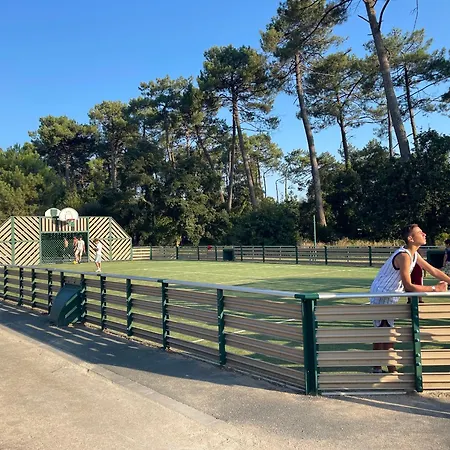 シャレー T3 Nature Piscine Tennis